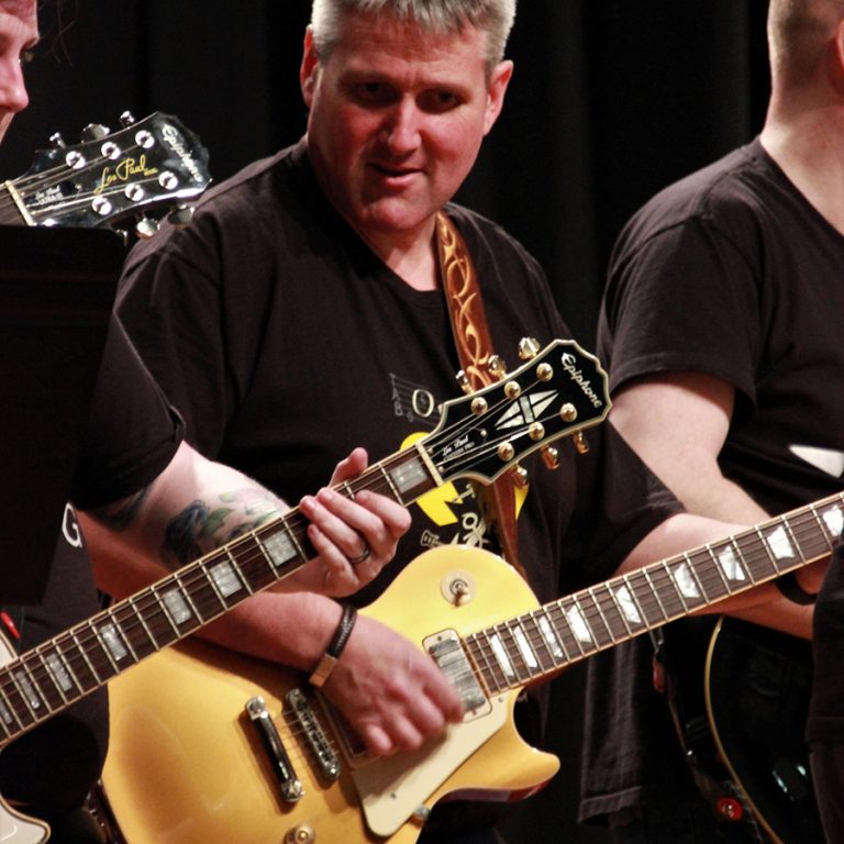 Adult Guitar Groups Oldham Music Service
